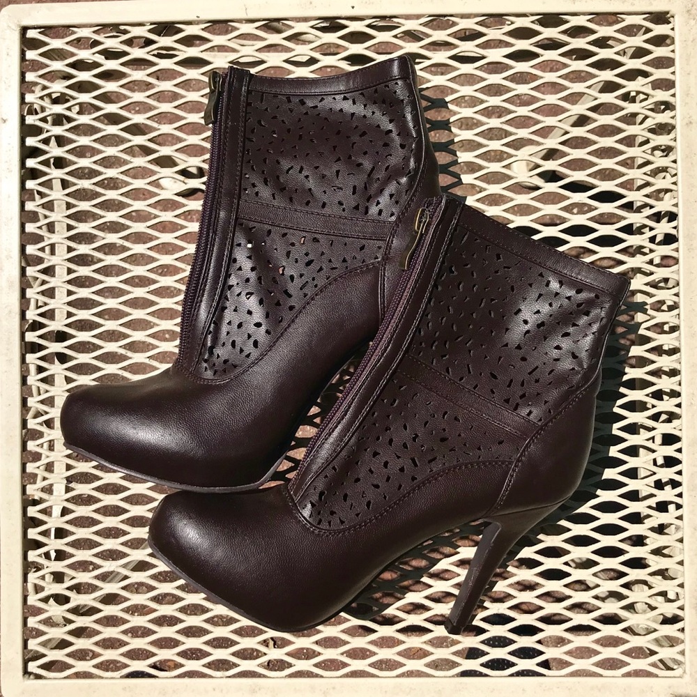 Vegan Cut Out Heeled Ankle Boots 5.5 Jelly Pop - Picture 4 of 5